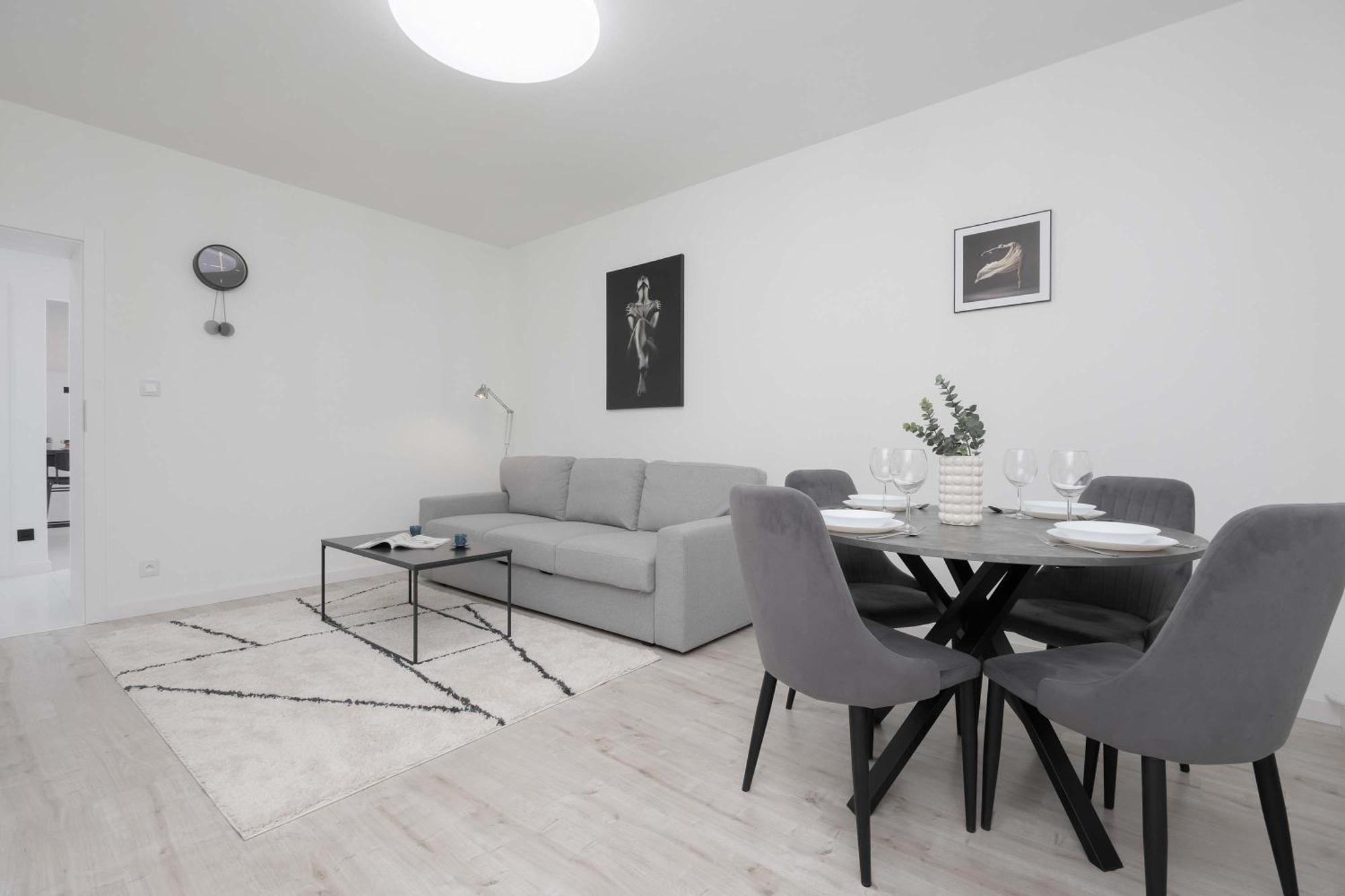 Apartment Wyjatkowy Dla 4 Osob By Renters Pruszków